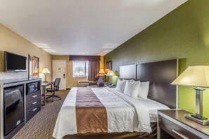 In-room safe, desk, iron/ironing board, free cots/infant beds