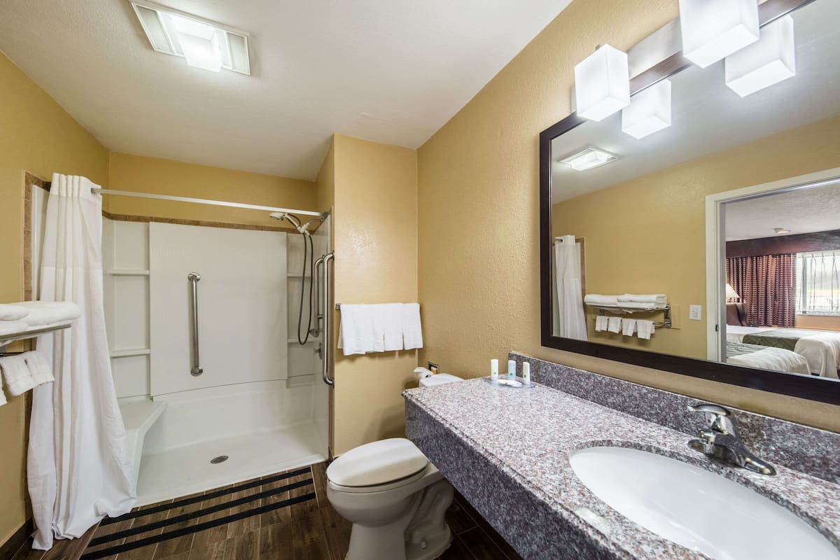 in-room safe, desk, iron/ironing board, free cots/infant beds