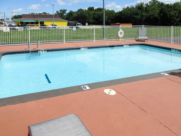 Seasonal outdoor pool