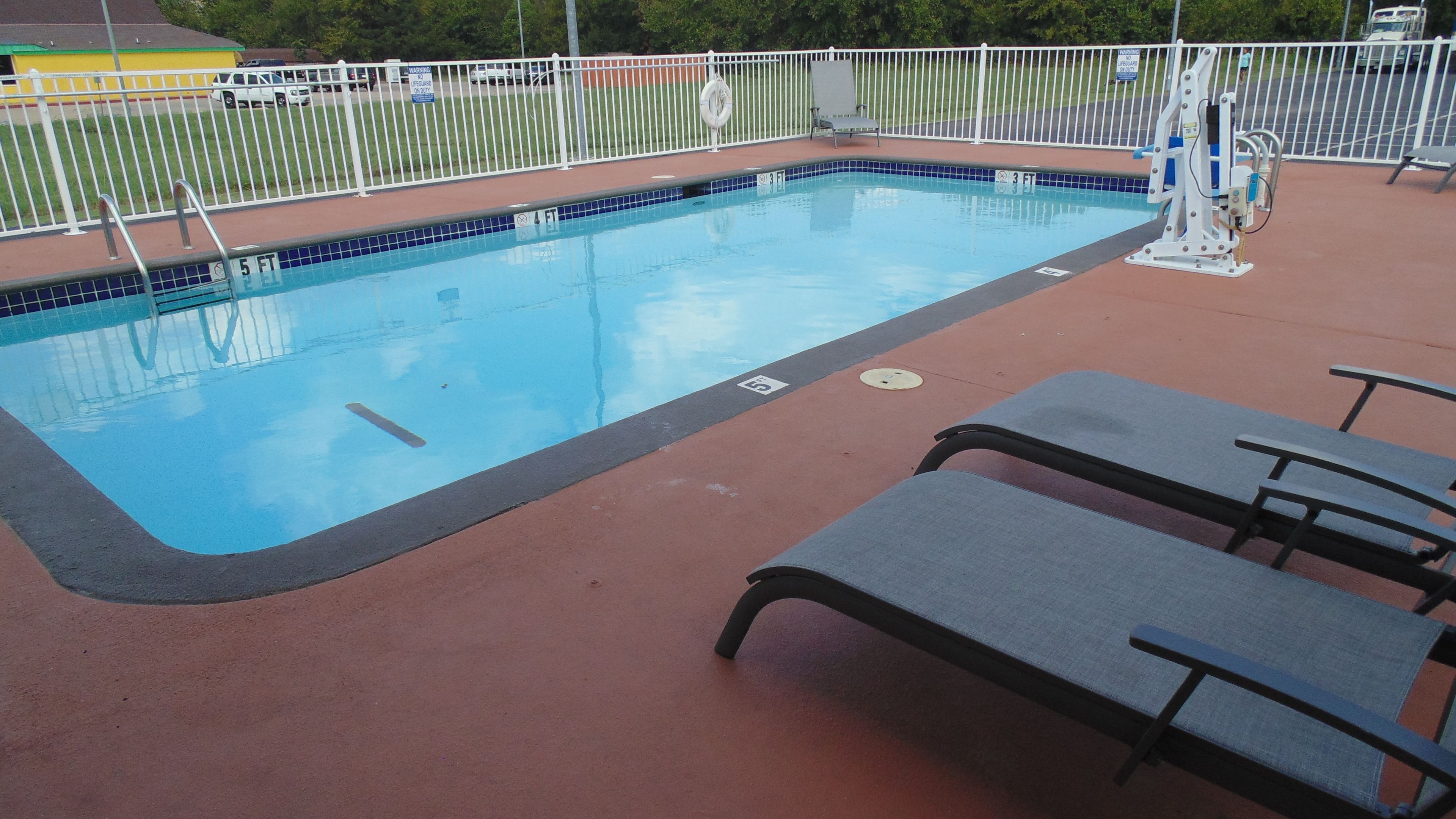 Alberca al aire libre por temporada 