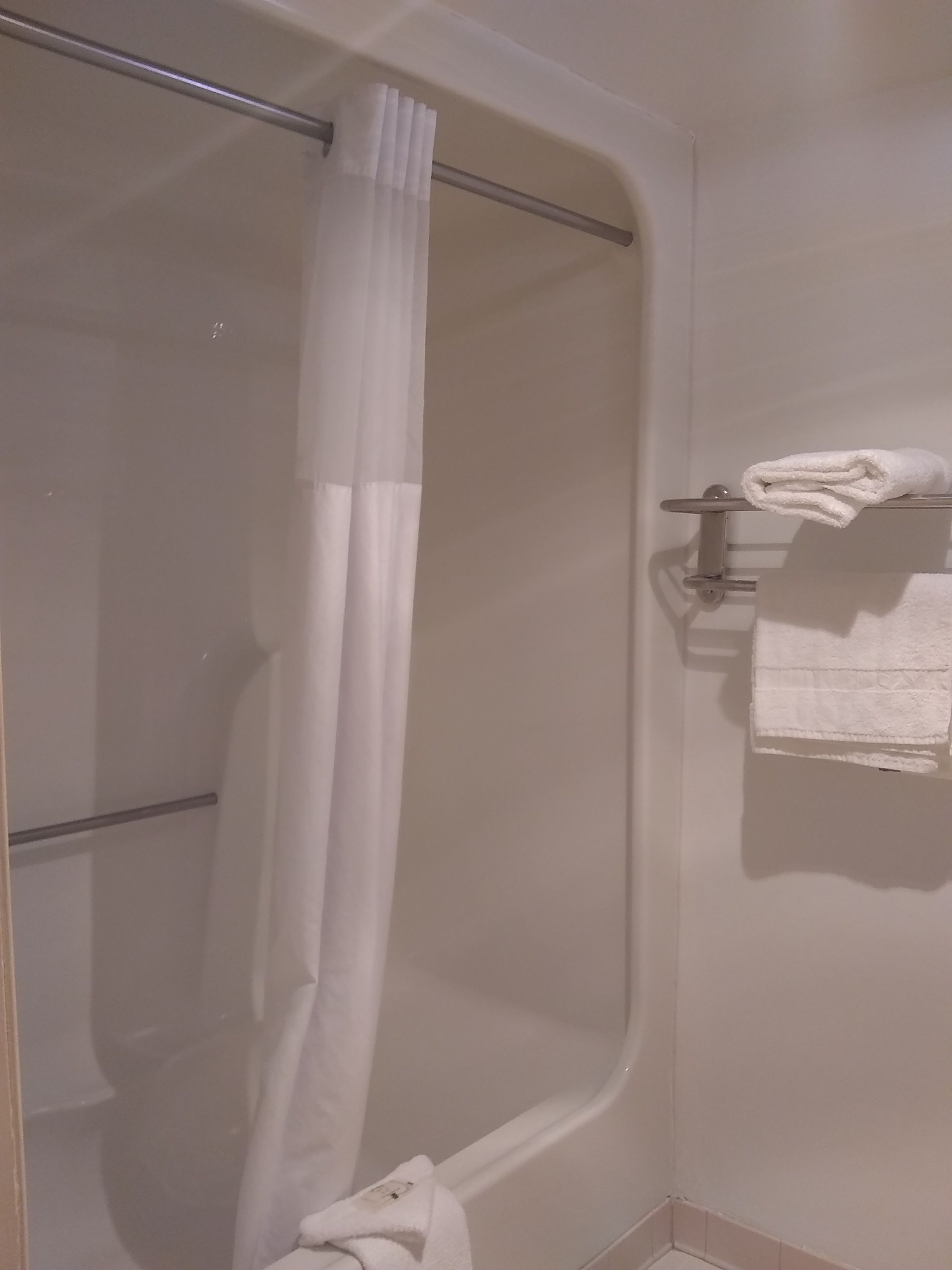 Photo - Howard Johnson by Wyndham Virginia Beach