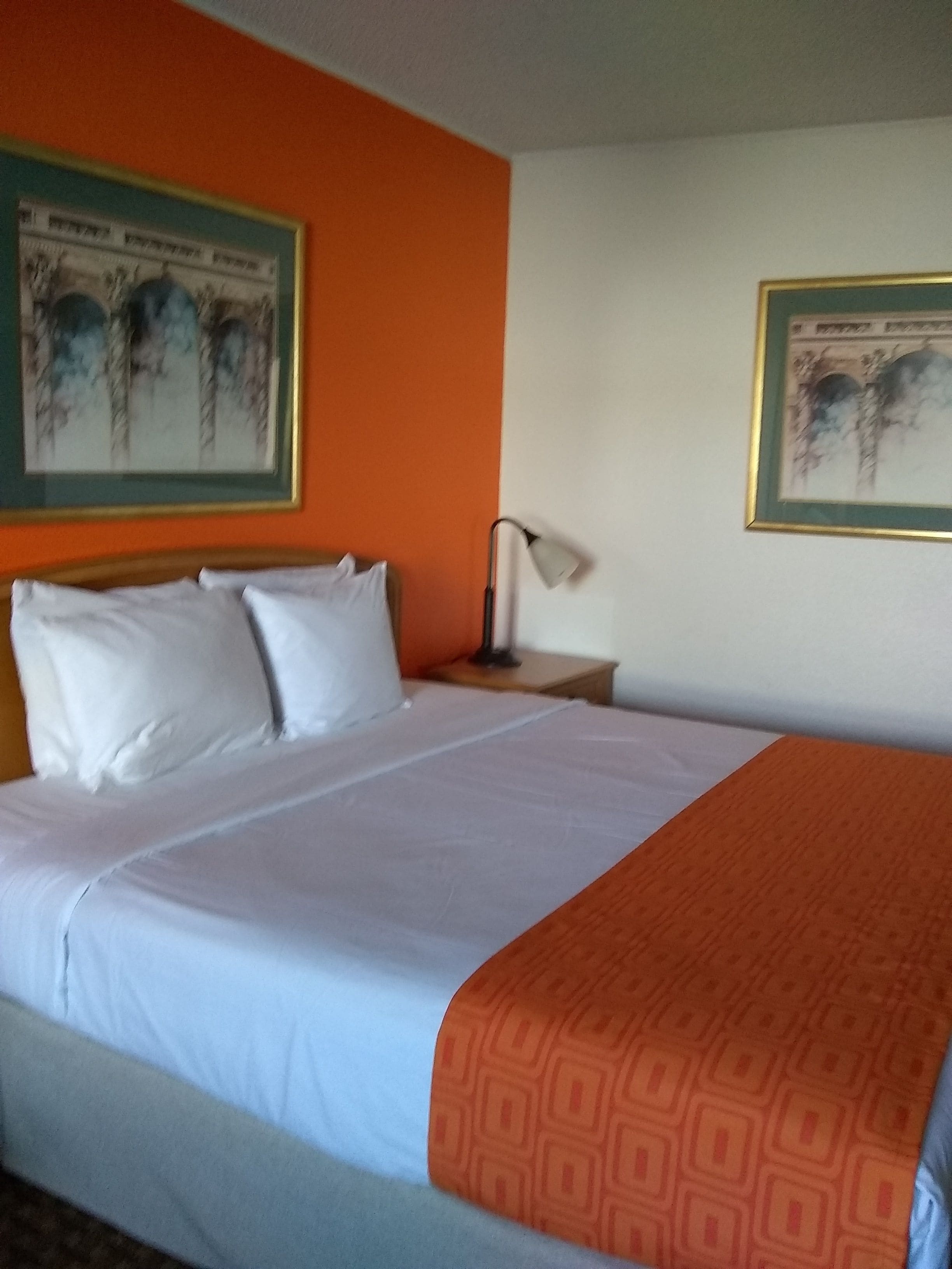 Photo - Howard Johnson by Wyndham Virginia Beach