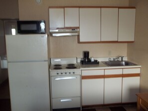 Fridge, microwave, coffee/tea maker
