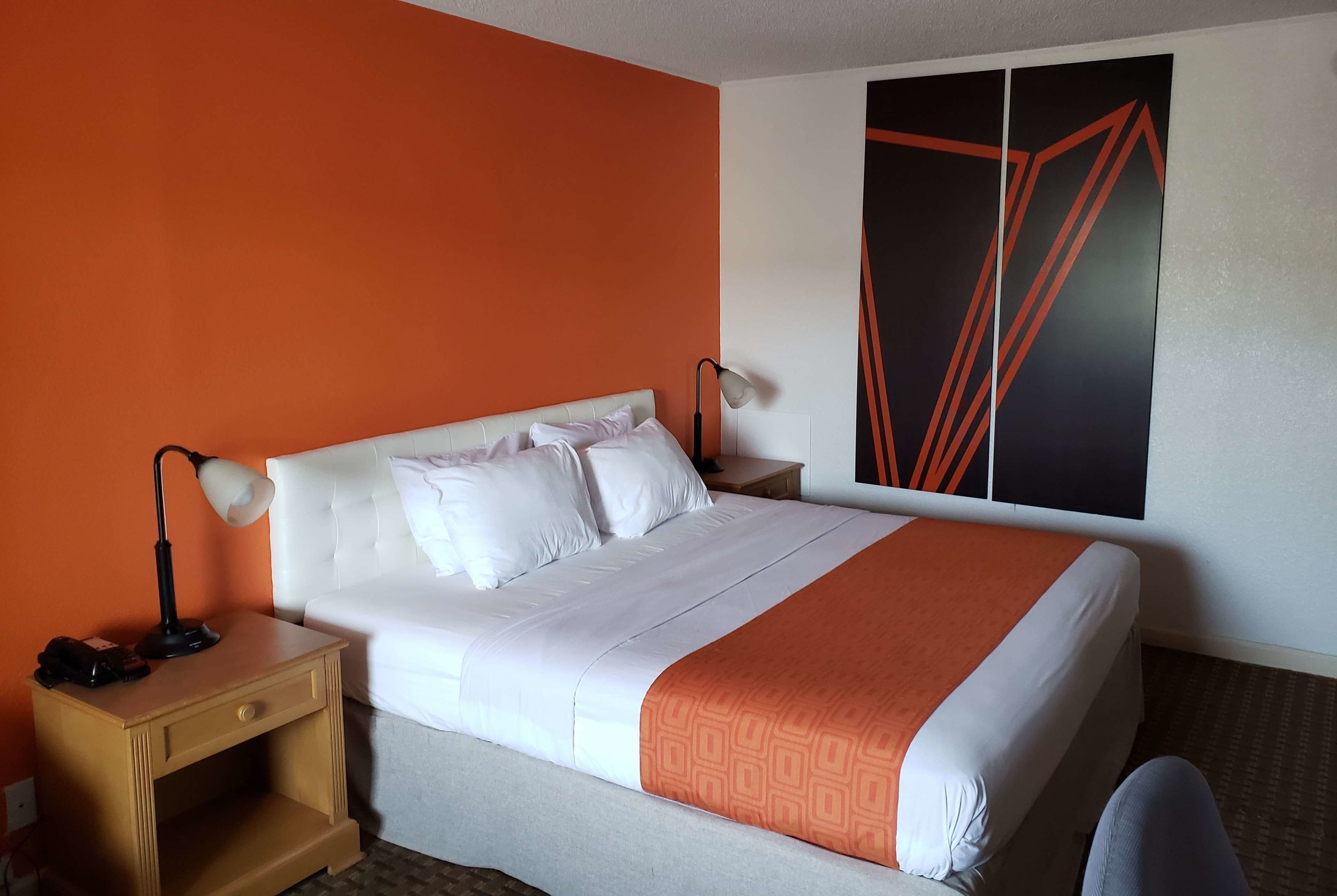 Photo - Howard Johnson by Wyndham Virginia Beach