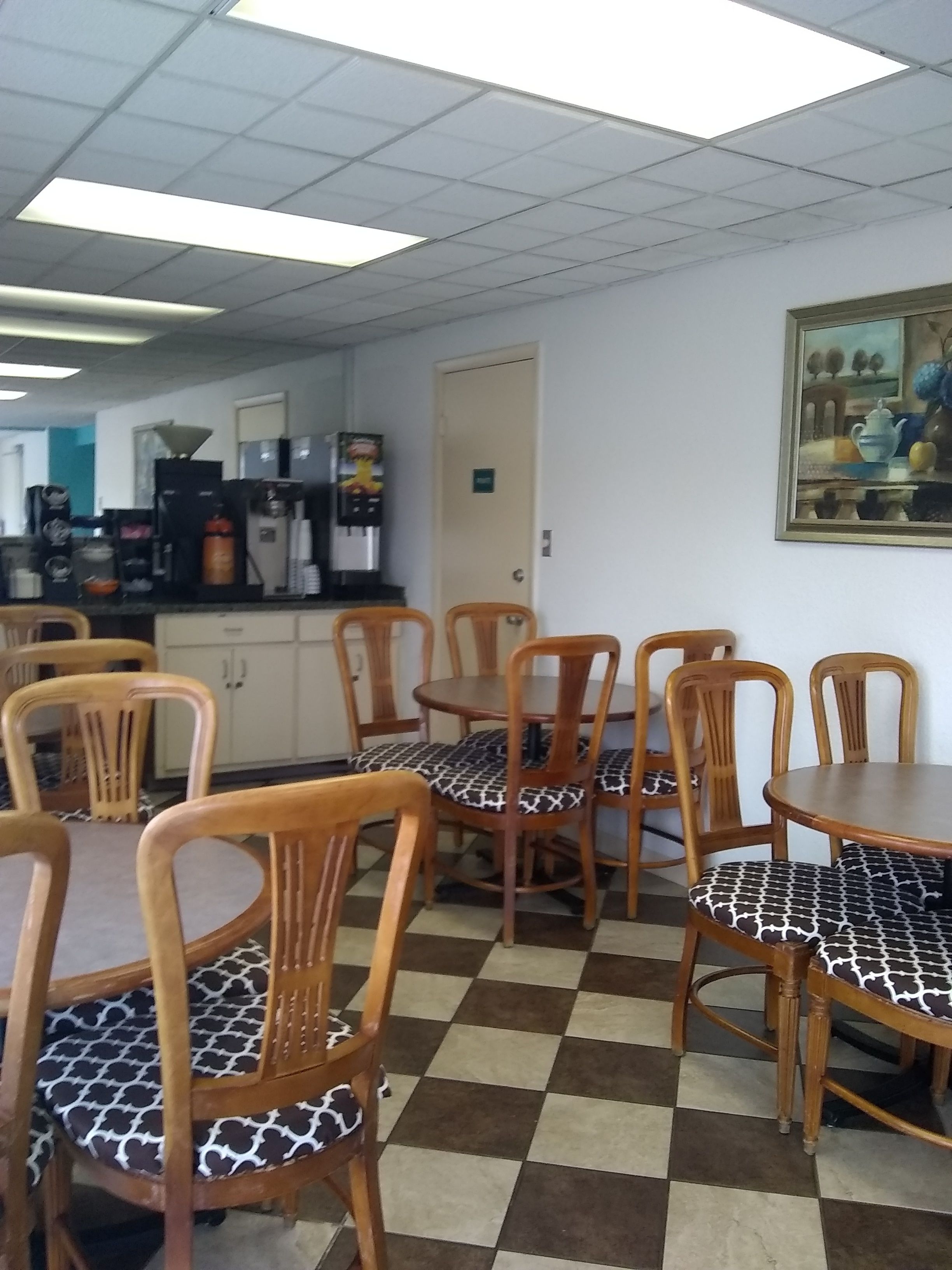 Photo - Howard Johnson by Wyndham Virginia Beach