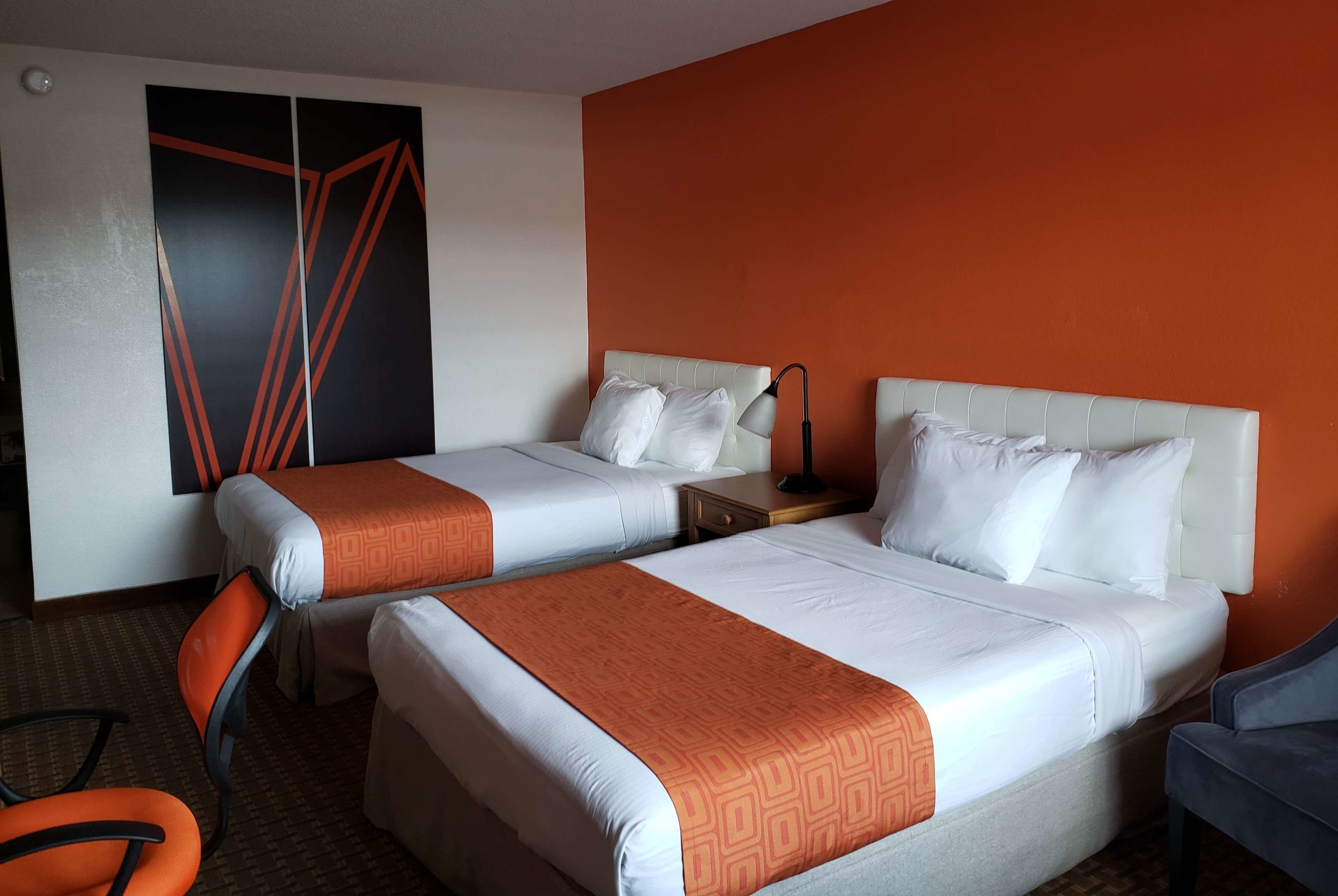 Photo - Howard Johnson by Wyndham Virginia Beach