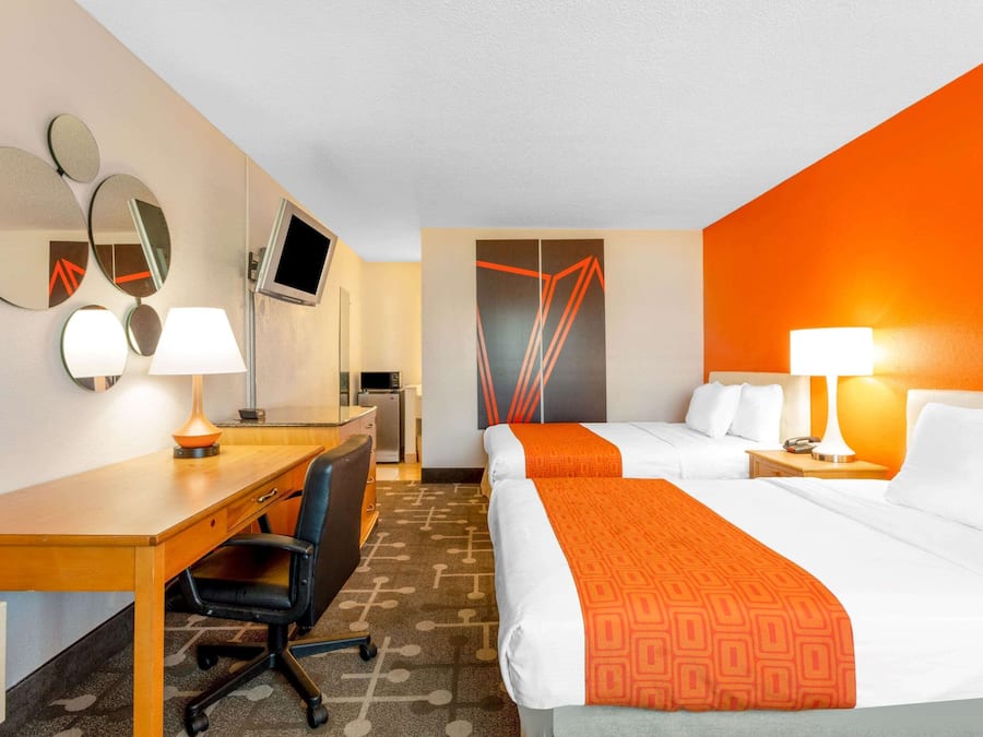 Két bảo mật tại phòng, bàn, bàn ủi/dụng cụ ủi quần áo