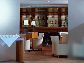 Bar (on property) - Novotel Porto Gaia (Vila Nova de Gaia)
