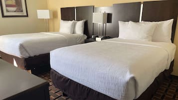 Premium bedding, in-room safe, laptop workspace, blackout curtains