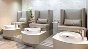 Behandlungsräume für Paare, Whirlpool, Dampfbad, Körperbehandlungen