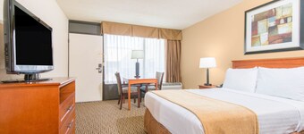 Days Inn by Wyndham Altus