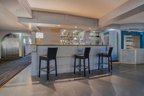 Bar (in der Unterkunft)