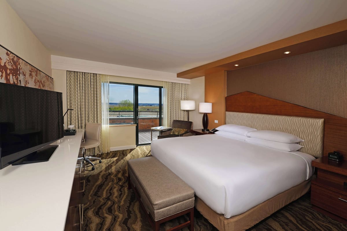 1 bedroom, Egyptian cotton sheets, premium bedding, pillow-top beds