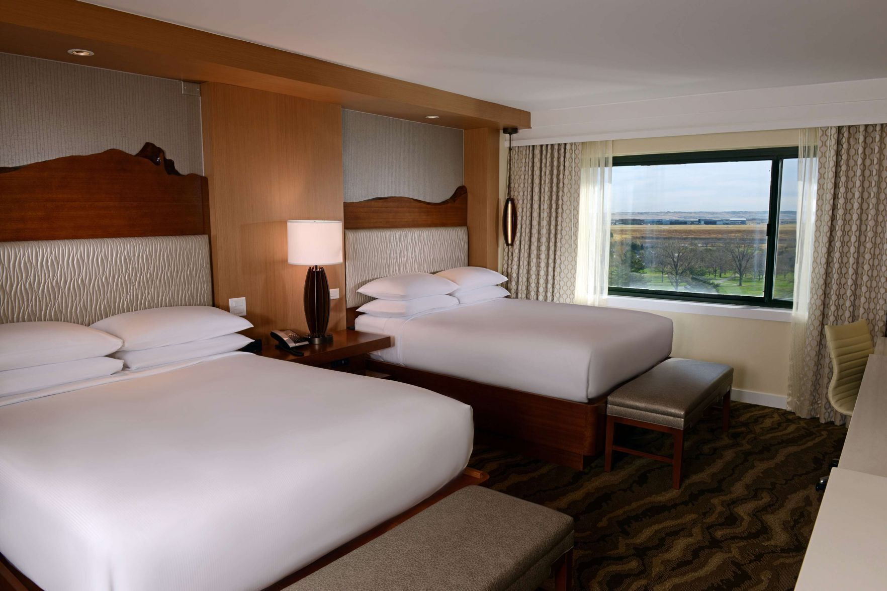 Egyptian cotton sheets, premium bedding, pillow-top beds, in-room safe