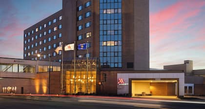 Oshkosh Marriott Waterfront Hotel & Convention Center
