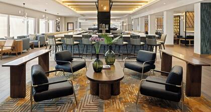 Oshkosh Marriott Waterfront Hotel & Convention Center