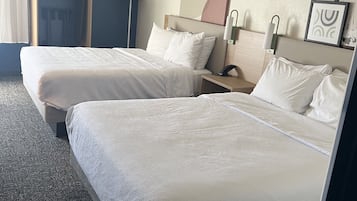 防过敏的被褥、羽绒被、熨斗/熨衣板、免费 WiFi