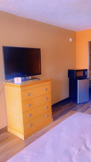 Basic Double Room