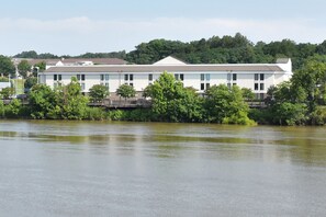 Standard Room, 1 Katil Raja (King) (Leisure) | Pemandangan dari bilik