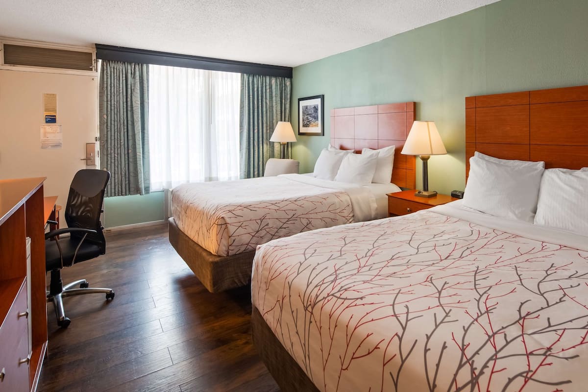 1 bedroom, premium bedding, in-room safe, individually decorated