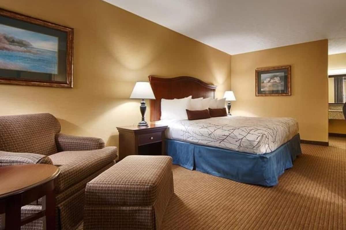 1 sovrum och sängtillbehör av högsta kvalitet