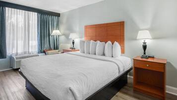 1 bedroom, premium bedding, in-room safe, individually decorated