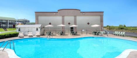 Piscina all'aperto