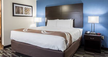 Quality Inn Farmington