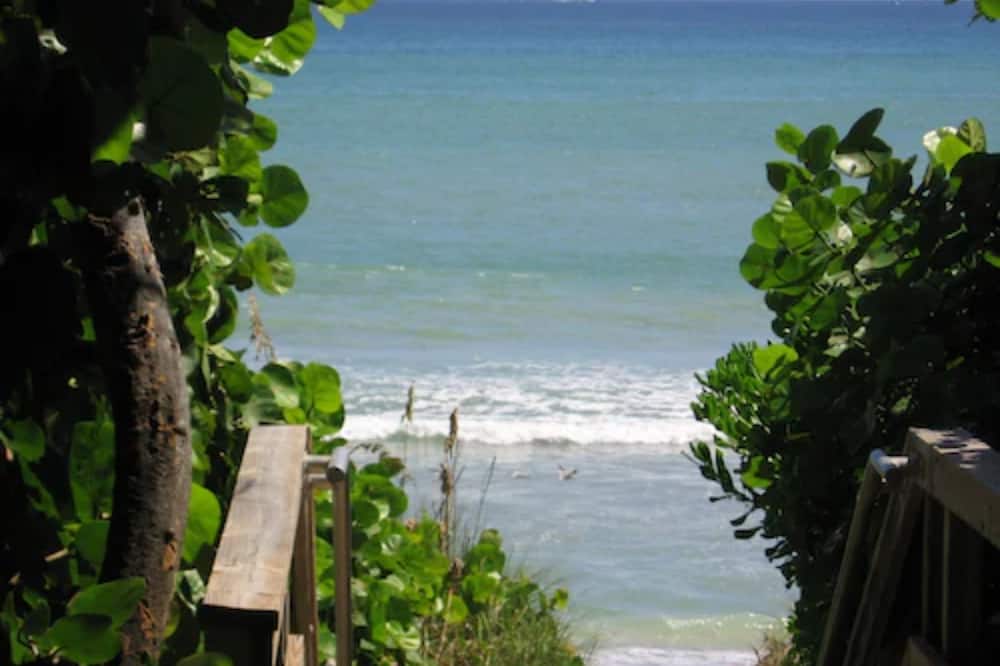Holiday Inn Express North Palm Beach-Oceanview by IHG