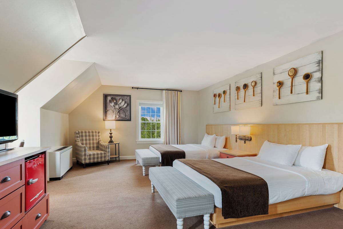 Culinary Double Queen | 1 bedroom, premium bedding, pillow-top beds, in-room safe