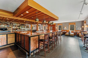 Bar (en la propiedad)