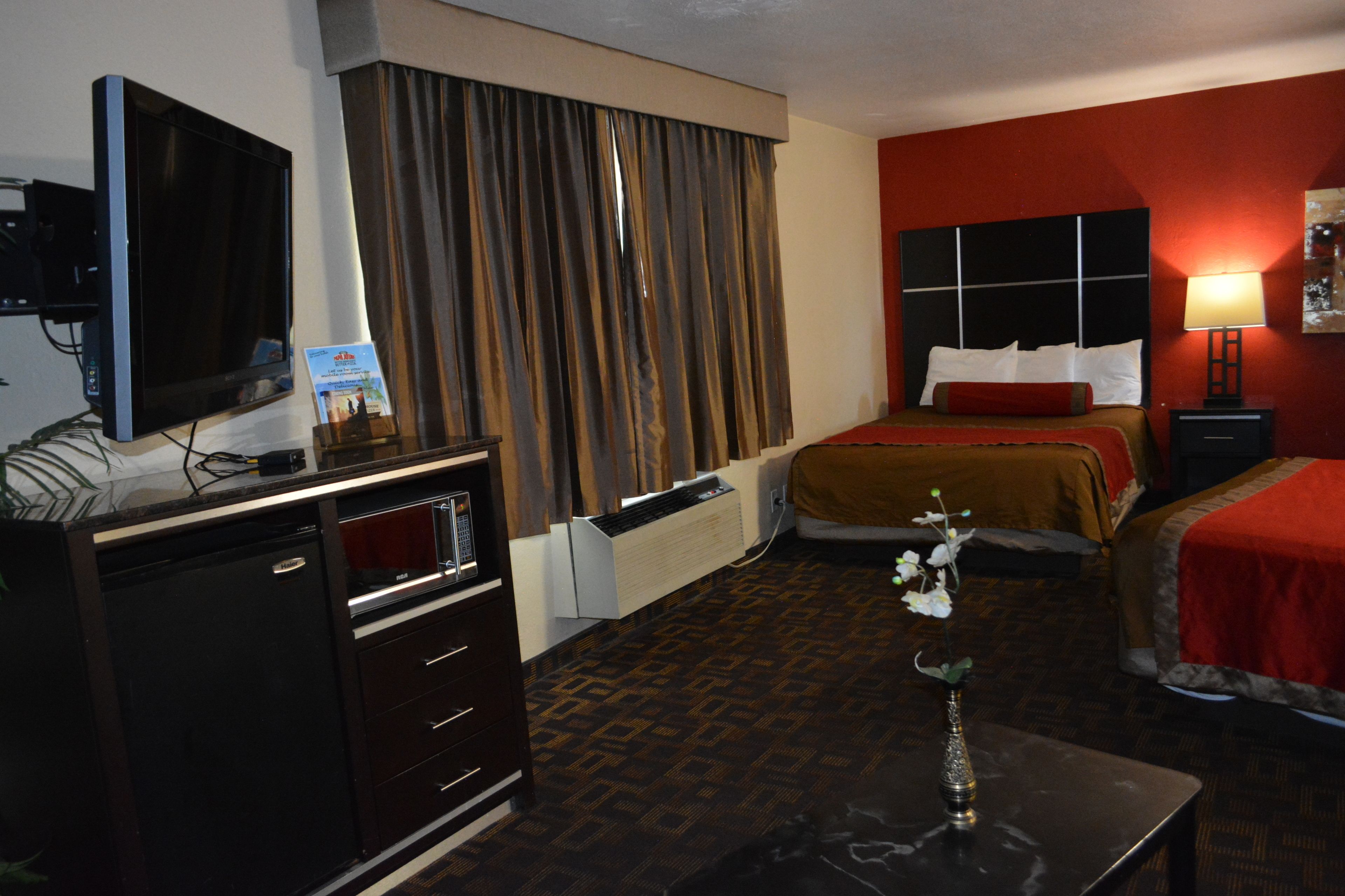 Photo - Harbor Inn & Suites Oceanside