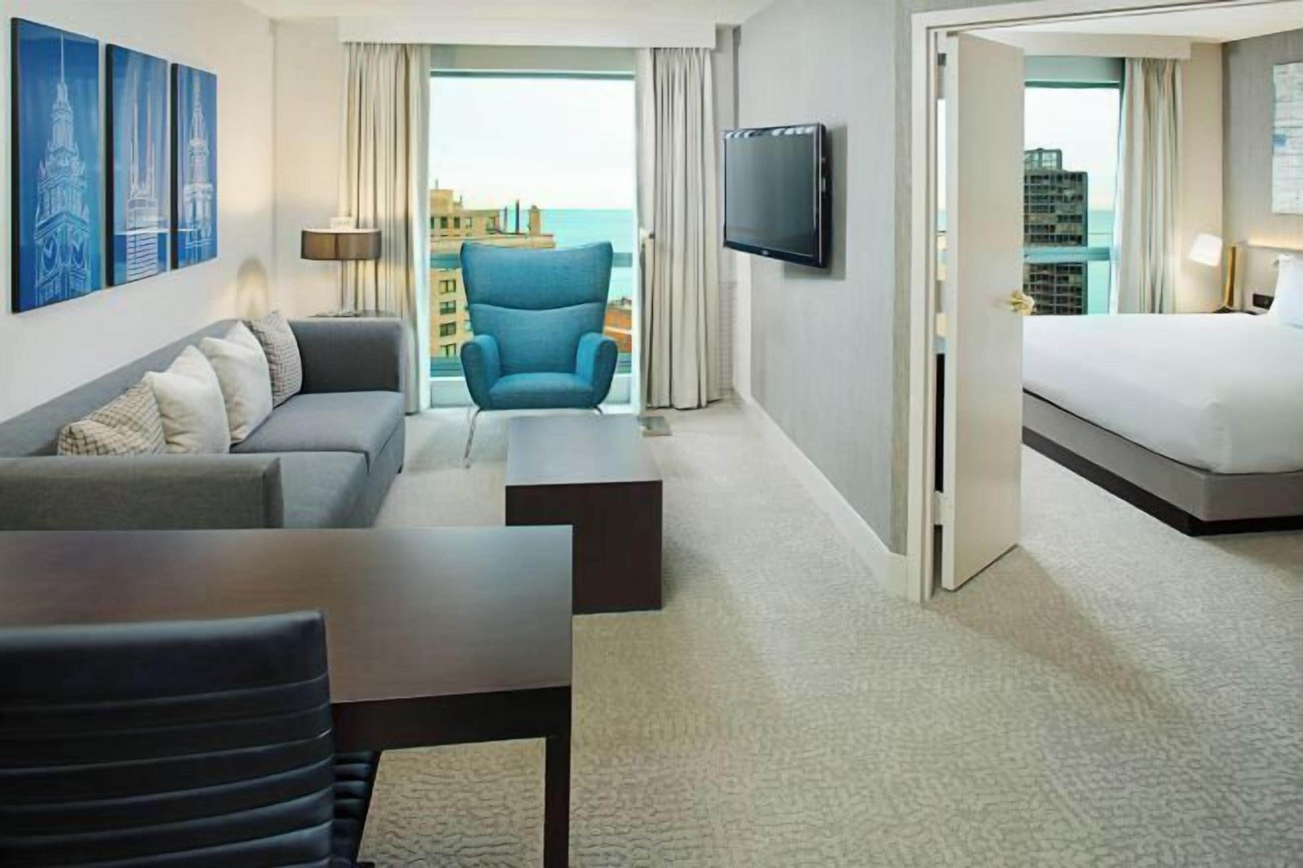 Egyptian cotton sheets, premium bedding, pillowtop beds, in-room safe