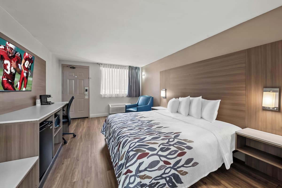 Bureau, espace de travail pour ordinateur portable, rideaux occultants