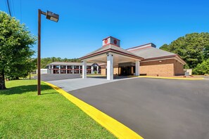 Exterior - Red Roof Inn Sanford (Sanford)