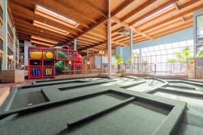 พื้นที่เล่นสำหรับเด็ก - ในร่ม