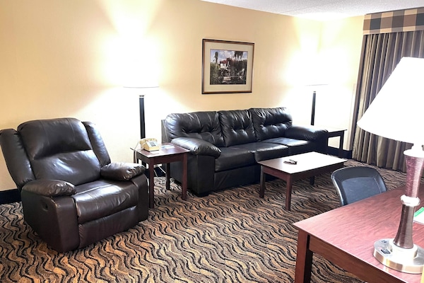 1 habitación, camas con pillow-top, escritorio y cortinas blackout