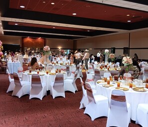 Banquet hall - MCM Grande Hotel FunDome Odessa (Odessa)
