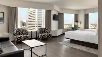 Hypo-allergenic bedding, in-room safe, desk, laptop workspace