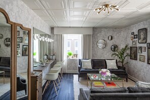 Televisión 25 pulgadas con canales de televisión por cable