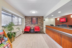 Unclassified image, 4 of 32, button - Red Roof Inn Parsippany (Parsippany)