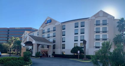 Comfort Inn & Suites Southwest Fwy at Westpark