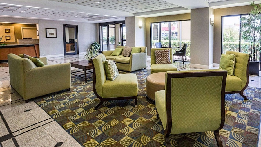 Comfort Inn & Suites Southwest Fwy at Westpark