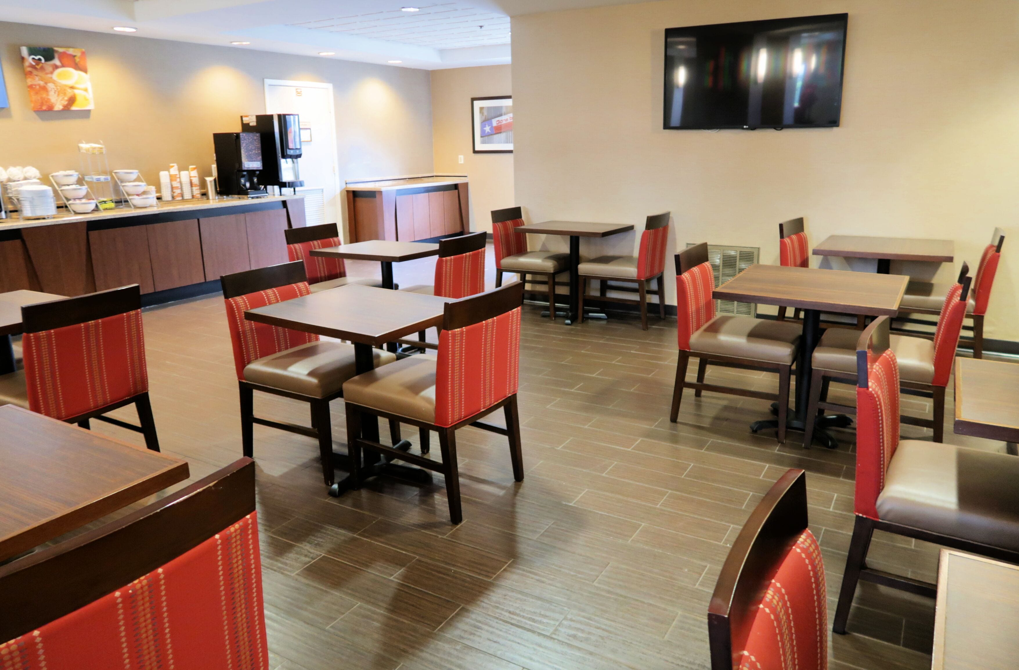 Tägliches inbegriffenes Frühstücksbuffet