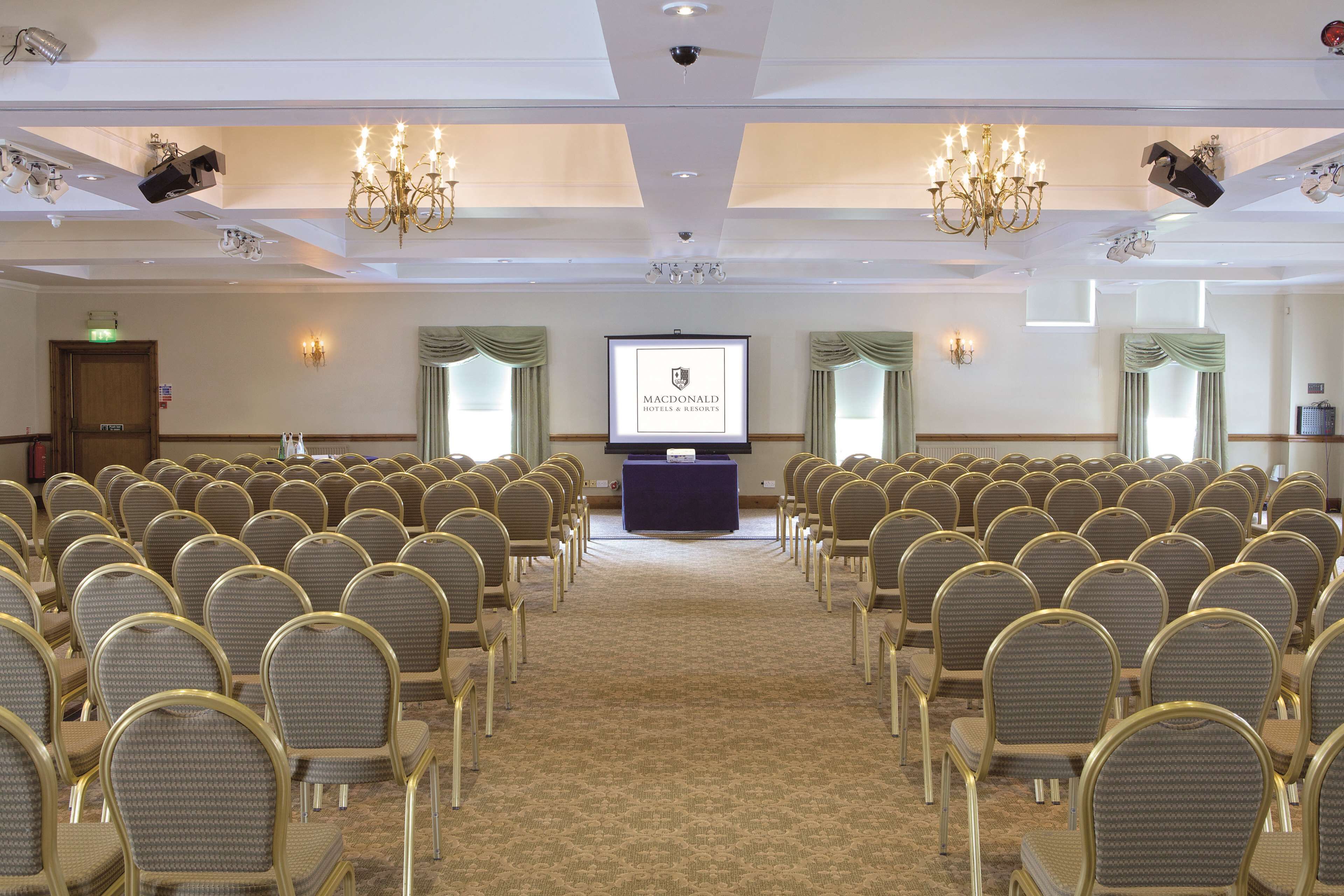 Foto - Macdonald Houstoun House