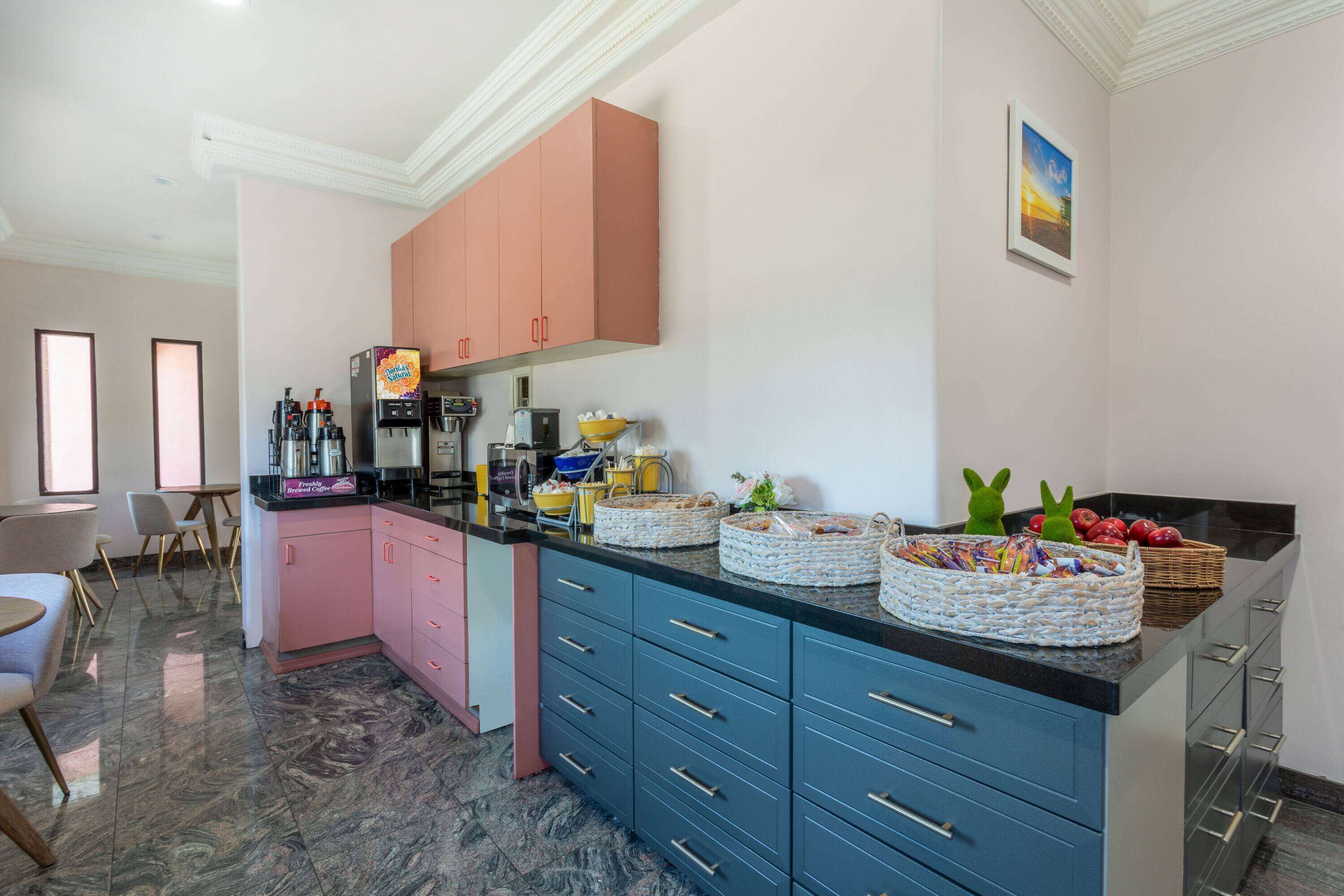 Foto - Days Inn by Wyndham Santa Monica