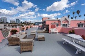 Property amenity - Days Inn by Wyndham Santa Monica (Santa Monica)