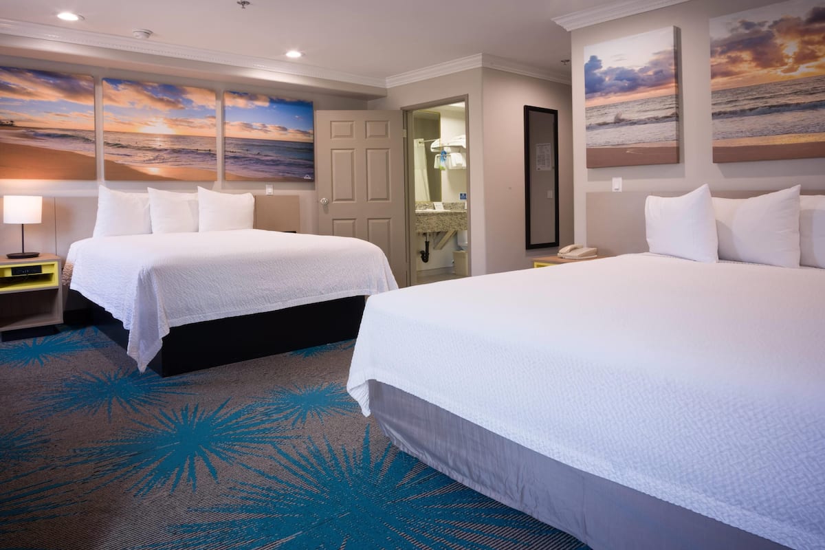 Room, Multiple Beds, Non Smoking | Desk, free WiFi, bed sheets, alarm clocks