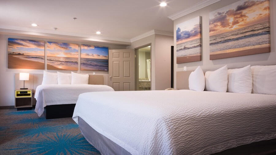 Days Inn by Wyndham Santa Monica