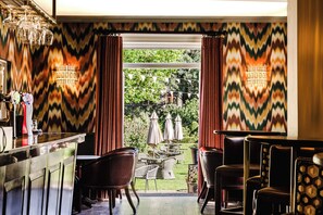 Bar (on property) - Winchester Royal Hotel (Winchester)
